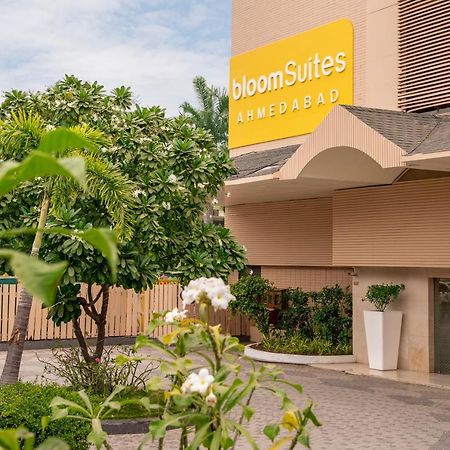 Bloomsuites L Ahmedabad Ngoại thất bức ảnh